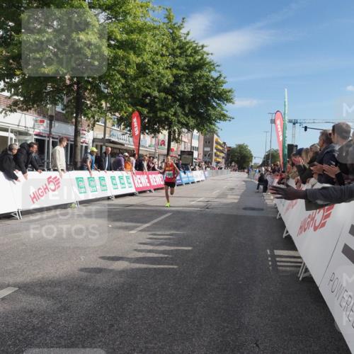 15.09.2024 - PSD Bank Halbmarathon Miley Keyser http://msf.ph/oto/7061351 15.09.2024 11:05:30 Ziel 458 meine-sportfotos.de