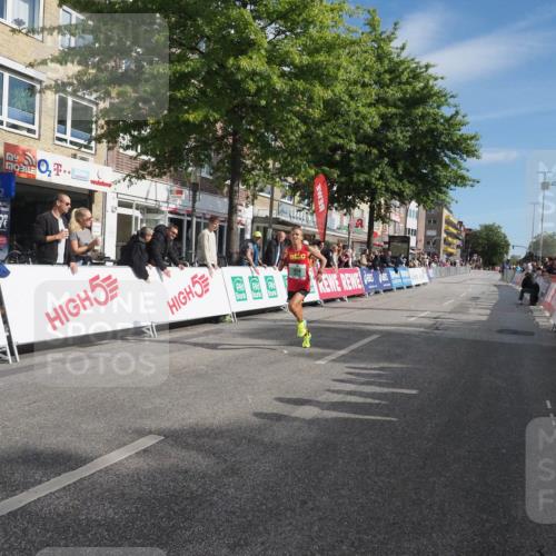 15.09.2024 - PSD Bank Halbmarathon Miley Keyser http://msf.ph/oto/7061367 15.09.2024 11:05:30 Ziel 458 meine-sportfotos.de