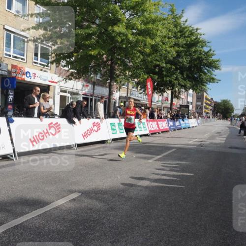 15.09.2024 - PSD Bank Halbmarathon Miley Keyser http://msf.ph/oto/7061371 15.09.2024 11:05:30 Ziel 458 meine-sportfotos.de