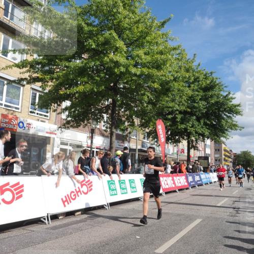 15.09.2024 - PSD Bank Halbmarathon Miley Keyser http://msf.ph/oto/7061373 15.09.2024 12:10:07 Ziel 1639, 1694, 1820, 1864, 1993, 1998, 2196, 2308, 2531, 2788, 2915, 2937, 2993, 3117, 3144, 3187 meine-sportfotos.de