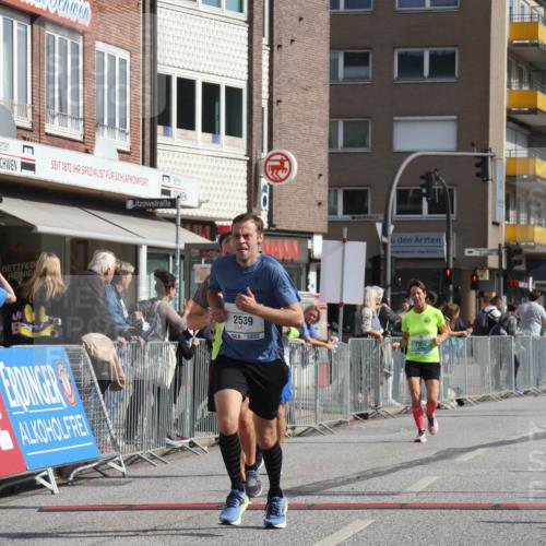 15.09.2024 - PSD Bank Halbmarathon Michael Strokosch http://msf.ph/oto/7061396 15.09.2024 11:46:00 Ziel 446, 948, 952, 1209, 1326, 1346, 1347, 1375, 1975, 2539, 2645, 2705, 2988 meine-sportfotos.de