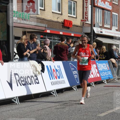 15.09.2024 - PSD Bank Halbmarathon Michael Strokosch http://msf.ph/oto/7061445 15.09.2024 11:46:09 Ziel 781, 952, 967, 1346, 1358, 1375, 1541, 2539 meine-sportfotos.de