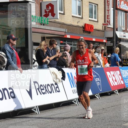 15.09.2024 - PSD Bank Halbmarathon Michael Strokosch http://msf.ph/oto/7061448 15.09.2024 11:46:09 Ziel 781, 952, 967, 1346, 1358, 1375, 1541, 2539 meine-sportfotos.de