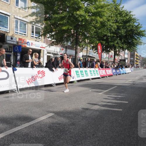 15.09.2024 - PSD Bank Halbmarathon Miley Keyser http://msf.ph/oto/7061449 15.09.2024 11:06:03 Ziel 450 meine-sportfotos.de