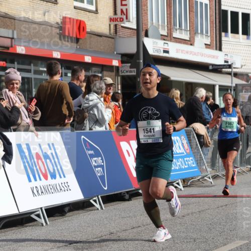 15.09.2024 - PSD Bank Halbmarathon Michael Strokosch http://msf.ph/oto/7061461 15.09.2024 11:46:11 Ziel 781, 952, 967, 1346, 1358, 1375, 1541, 2539 meine-sportfotos.de