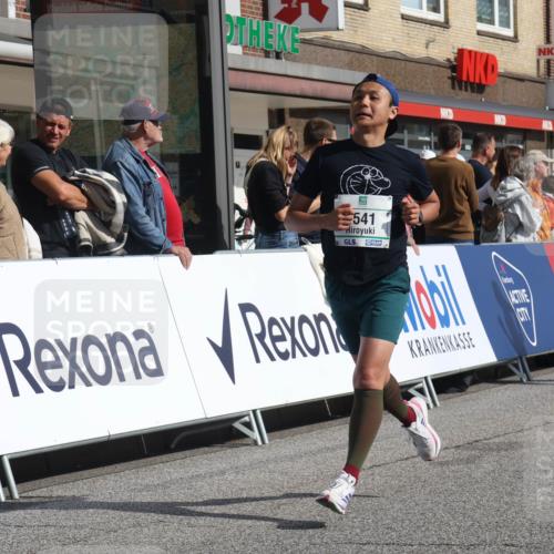 15.09.2024 - PSD Bank Halbmarathon Michael Strokosch http://msf.ph/oto/7061469 15.09.2024 11:46:12 Ziel 781, 952, 967, 1346, 1358, 1375, 1474, 1541, 2539, 2680 meine-sportfotos.de