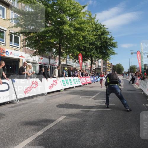 15.09.2024 - PSD Bank Halbmarathon Miley Keyser http://msf.ph/oto/7061477 15.09.2024 11:06:28 Ziel 1091 meine-sportfotos.de