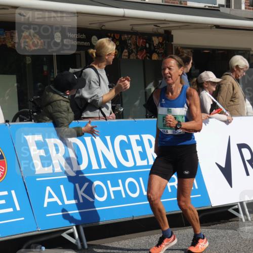 15.09.2024 - PSD Bank Halbmarathon Michael Strokosch http://msf.ph/oto/7061480 15.09.2024 11:46:15 Ziel 781, 952, 967, 1358, 1375, 1474, 1541, 1761, 2680 meine-sportfotos.de