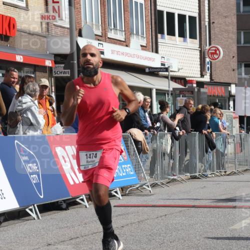 15.09.2024 - PSD Bank Halbmarathon Michael Strokosch http://msf.ph/oto/7061507 15.09.2024 11:46:20 Ziel 781, 967, 1202, 1358, 1474, 1541, 1761, 2162, 2677, 2680 meine-sportfotos.de