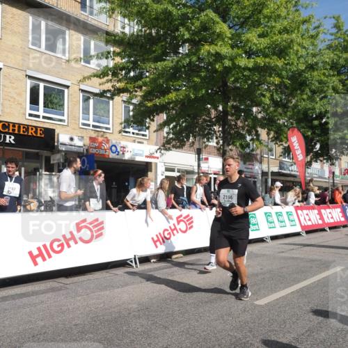 15.09.2024 - PSD Bank Halbmarathon Miley Keyser http://msf.ph/oto/7061508 15.09.2024 12:10:15 Ziel 1211, 1639, 1836, 1864, 1993, 1998, 2170, 2196, 2308, 2531, 2546, 2547, 2788, 2877, 2915, 2937, 3117, 3144, 3187, 3538 meine-sportfotos.de