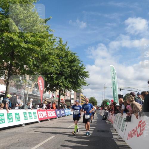 15.09.2024 - PSD Bank Halbmarathon Miley Keyser http://msf.ph/oto/7061524 15.09.2024 12:10:17 Ziel 1211, 1639, 1836, 1881, 1993, 1998, 2170, 2196, 2308, 2531, 2546, 2547, 2877, 2915, 2937, 3144, 3187, 3538 meine-sportfotos.de