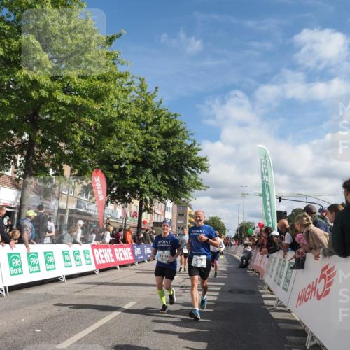 15.09.2024 - PSD Bank Halbmarathon Miley Keyser http://msf.ph/oto/7061540 15.09.2024 12:10:17 Ziel 1211, 1639, 1836, 1881, 1993, 1998, 2170, 2196, 2308, 2531, 2546, 2547, 2877, 2915, 2937, 3144, 3187, 3538 meine-sportfotos.de