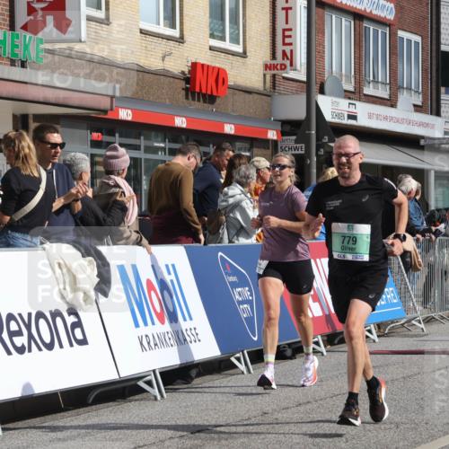 15.09.2024 - PSD Bank Halbmarathon Michael Strokosch http://msf.ph/oto/7061558 15.09.2024 11:46:31 Ziel 779, 784, 786, 969, 1202, 1474, 1746, 1761, 2162, 2677, 2680, 2681, 3560 meine-sportfotos.de