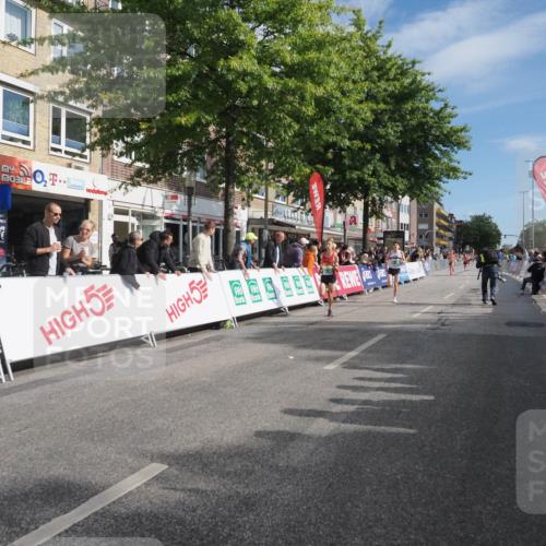 15.09.2024 - PSD Bank Halbmarathon Miley Keyser http://msf.ph/oto/7061578 15.09.2024 11:06:48 Ziel 455, 456, 459, 460, 461, 467, 471, 472, 805 meine-sportfotos.de