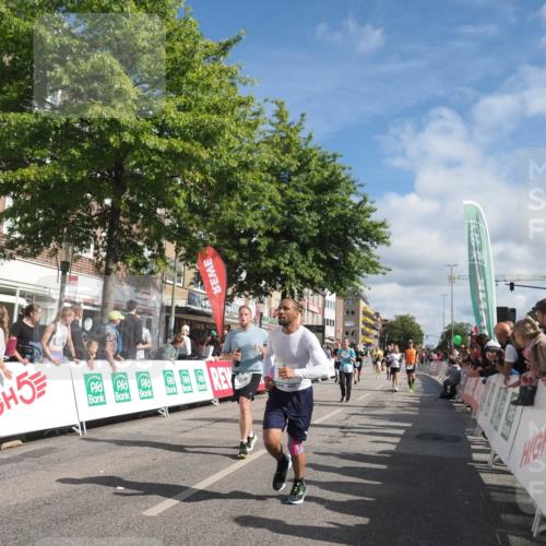 15.09.2024 - PSD Bank Halbmarathon Miley Keyser http://msf.ph/oto/7061591 15.09.2024 12:10:20 Ziel 1211, 1639, 1649, 1836, 1881, 1998, 2170, 2196, 2308, 2546, 2547, 2877, 2915, 2937, 2985, 3144, 3187, 3538 meine-sportfotos.de