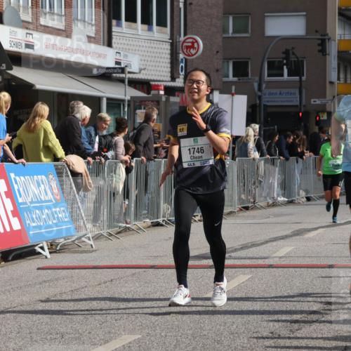 15.09.2024 - PSD Bank Halbmarathon Michael Strokosch http://msf.ph/oto/7061612 15.09.2024 11:46:39 Ziel 779, 784, 786, 966, 969, 1315, 1746, 2681, 3560 meine-sportfotos.de