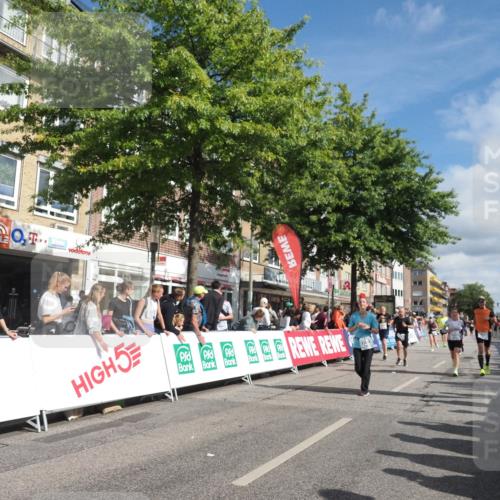 15.09.2024 - PSD Bank Halbmarathon Miley Keyser http://msf.ph/oto/7061615 15.09.2024 12:10:22 Ziel 1211, 1639, 1649, 1836, 1881, 1998, 2028, 2170, 2196, 2308, 2546, 2547, 2833, 2877, 2915, 2937, 2985, 3144, 3538 meine-sportfotos.de