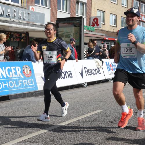 15.09.2024 - PSD Bank Halbmarathon Michael Strokosch http://msf.ph/oto/7061627 15.09.2024 11:46:41 Ziel 444, 779, 784, 786, 966, 969, 1315, 1746, 2681, 2699, 3560 meine-sportfotos.de