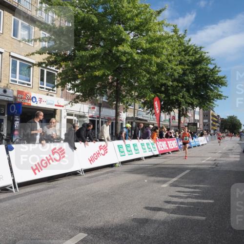 15.09.2024 - PSD Bank Halbmarathon Miley Keyser http://msf.ph/oto/7061628 15.09.2024 11:06:51 Ziel 455, 456, 459, 460, 461, 467, 468, 471, 472, 805 meine-sportfotos.de