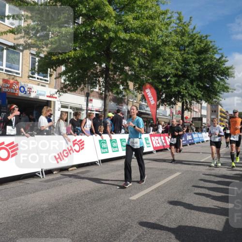 15.09.2024 - PSD Bank Halbmarathon Miley Keyser http://msf.ph/oto/7061639 15.09.2024 12:10:23 Ziel 1211, 1639, 1649, 1752, 1836, 1881, 2028, 2170, 2196, 2308, 2546, 2547, 2828, 2833, 2877, 2915, 2937, 2985, 3144, 3538 meine-sportfotos.de