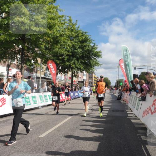 15.09.2024 - PSD Bank Halbmarathon Miley Keyser http://msf.ph/oto/7061643 15.09.2024 12:10:24 Ziel 1211, 1639, 1649, 1752, 1836, 1881, 2028, 2143, 2170, 2196, 2308, 2546, 2547, 2828, 2833, 2877, 2937, 2985, 3144, 3538 meine-sportfotos.de