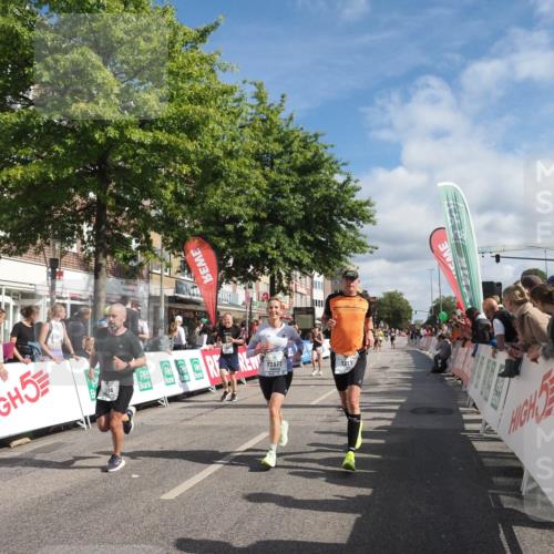 15.09.2024 - PSD Bank Halbmarathon Miley Keyser http://msf.ph/oto/7061662 15.09.2024 12:10:24 Ziel 1211, 1639, 1649, 1752, 1836, 1881, 2028, 2143, 2170, 2196, 2308, 2546, 2547, 2828, 2833, 2877, 2937, 2985, 3144, 3538 meine-sportfotos.de