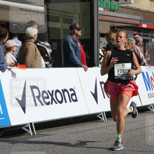 15.09.2024 - PSD Bank Halbmarathon Michael Strokosch http://msf.ph/oto/7061668 15.09.2024 11:46:48 Ziel 444, 832, 966, 969, 1315, 1412, 1531, 1746, 1897, 2176, 2630, 2699 meine-sportfotos.de