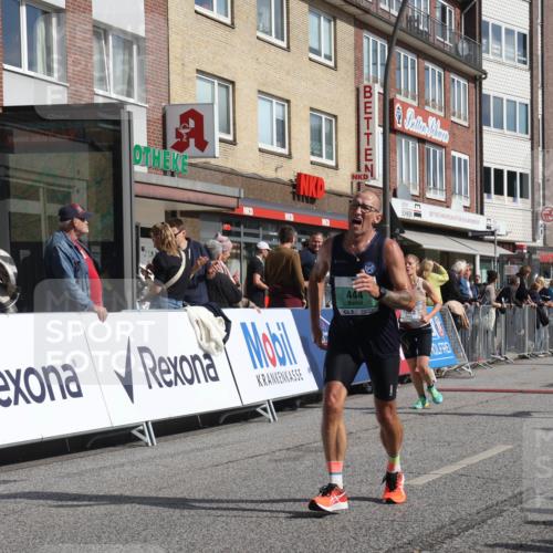 15.09.2024 - PSD Bank Halbmarathon Michael Strokosch http://msf.ph/oto/7061675 15.09.2024 11:46:50 Ziel 444, 832, 966, 969, 1261, 1315, 1412, 1531, 1746, 1886, 1897, 2176, 2630, 2699 meine-sportfotos.de