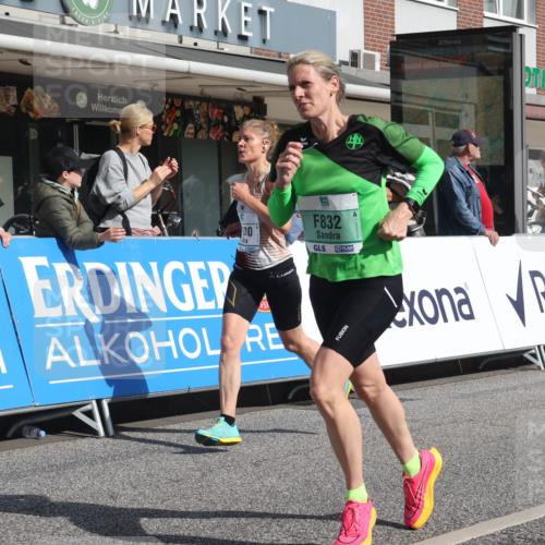 15.09.2024 - PSD Bank Halbmarathon Michael Strokosch http://msf.ph/oto/7061694 15.09.2024 11:46:52 Ziel 444, 832, 966, 1261, 1315, 1412, 1531, 1886, 1897, 2176, 2630, 2699 meine-sportfotos.de