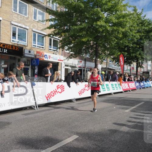 15.09.2024 - PSD Bank Halbmarathon Miley Keyser http://msf.ph/oto/7061707 15.09.2024 11:06:56 Ziel 456, 459, 460, 465, 467, 468, 472, 805 meine-sportfotos.de