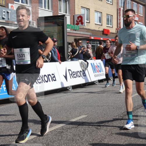 15.09.2024 - PSD Bank Halbmarathon Michael Strokosch http://msf.ph/oto/7061708 15.09.2024 11:46:56 Ziel 444, 832, 966, 1195, 1261, 1369, 1412, 1531, 1886, 1897, 2176, 2630, 2653, 2699 meine-sportfotos.de