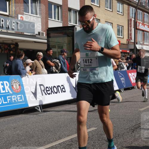 15.09.2024 - PSD Bank Halbmarathon Michael Strokosch http://msf.ph/oto/7061710 15.09.2024 11:46:57 Ziel 444, 832, 1195, 1261, 1369, 1412, 1531, 1886, 1897, 2176, 2630, 2653, 2699 meine-sportfotos.de