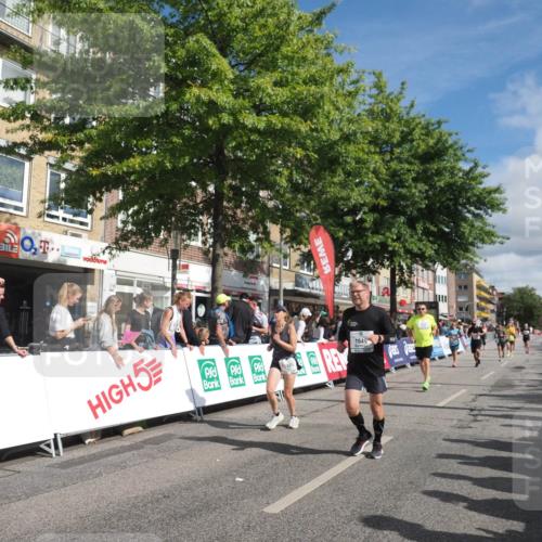 15.09.2024 - PSD Bank Halbmarathon Miley Keyser http://msf.ph/oto/7061720 15.09.2024 12:10:28 Ziel 1211, 1649, 1752, 1836, 1881, 2028, 2143, 2170, 2546, 2547, 2828, 2833, 2877, 2985, 3144, 3147, 3506, 3538 meine-sportfotos.de