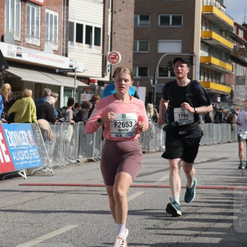 15.09.2024 - PSD Bank Halbmarathon Michael Strokosch http://msf.ph/oto/7061734 15.09.2024 11:47:01 Ziel 444, 832, 1195, 1261, 1269, 1369, 1412, 1531, 1789, 1886, 1897, 2176, 2630, 2653 meine-sportfotos.de