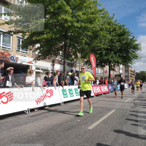 15.09.2024 - PSD Bank Halbmarathon Miley Keyser http://msf.ph/oto/7061741 15.09.2024 12:10:30 Ziel 1211, 1649, 1752, 1836, 1881, 2028, 2143, 2170, 2546, 2547, 2828, 2833, 2877, 2985, 3077, 3147, 3506, 3538 meine-sportfotos.de