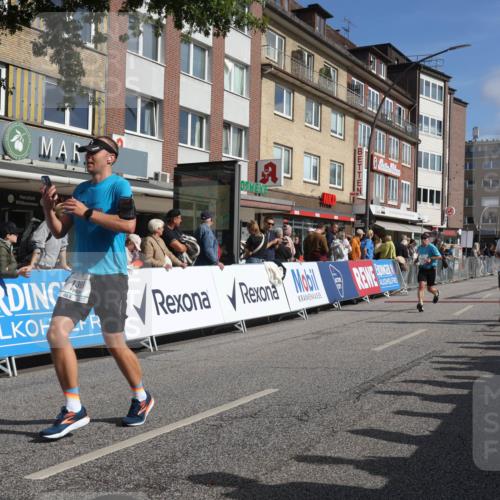 15.09.2024 - PSD Bank Halbmarathon Michael Strokosch http://msf.ph/oto/7061759 15.09.2024 11:47:05 Ziel 1195, 1261, 1269, 1369, 1412, 1531, 1641, 1789, 1886, 1897, 2176, 2533, 2653 meine-sportfotos.de