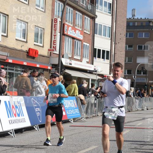 15.09.2024 - PSD Bank Halbmarathon Michael Strokosch http://msf.ph/oto/7061764 15.09.2024 11:47:06 Ziel 1053, 1078, 1195, 1261, 1269, 1369, 1412, 1531, 1641, 1789, 1886, 1897, 2176, 2533, 2653 meine-sportfotos.de