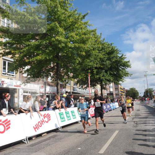 15.09.2024 - PSD Bank Halbmarathon Miley Keyser http://msf.ph/oto/7061765 15.09.2024 12:10:32 Ziel 1211, 1649, 1752, 1836, 1881, 2028, 2143, 2546, 2828, 2833, 2877, 2985, 3077, 3147, 3506, 3538 meine-sportfotos.de