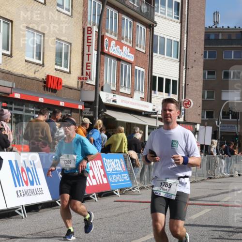 15.09.2024 - PSD Bank Halbmarathon Michael Strokosch http://msf.ph/oto/7061766 15.09.2024 11:47:06 Ziel 1053, 1078, 1195, 1261, 1269, 1369, 1412, 1531, 1641, 1789, 1886, 1897, 2176, 2533, 2653 meine-sportfotos.de