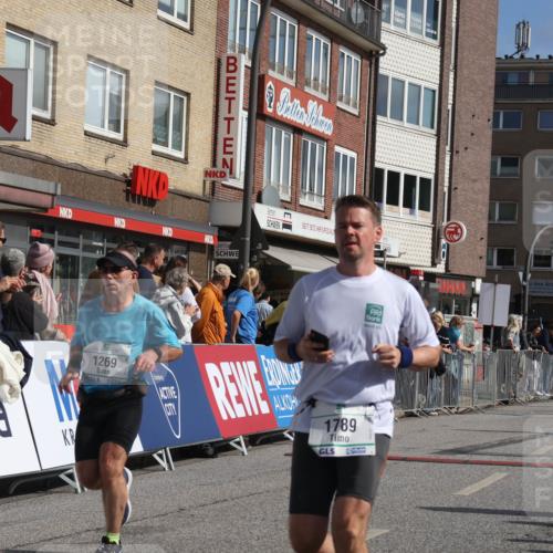 15.09.2024 - PSD Bank Halbmarathon Michael Strokosch http://msf.ph/oto/7061768 15.09.2024 11:47:07 Ziel 1053, 1078, 1195, 1261, 1269, 1369, 1531, 1641, 1789, 1886, 1897, 2176, 2533, 2653 meine-sportfotos.de