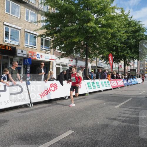 15.09.2024 - PSD Bank Halbmarathon Miley Keyser http://msf.ph/oto/7061791 15.09.2024 11:07:03 Ziel 456, 460, 465, 467, 468, 472 meine-sportfotos.de