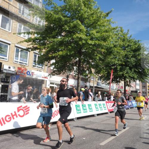 15.09.2024 - PSD Bank Halbmarathon Miley Keyser http://msf.ph/oto/7061793 15.09.2024 12:10:33 Ziel 1211, 1649, 1752, 1836, 1881, 2028, 2143, 2828, 2833, 2877, 2985, 3077, 3147, 3506, 3538 meine-sportfotos.de