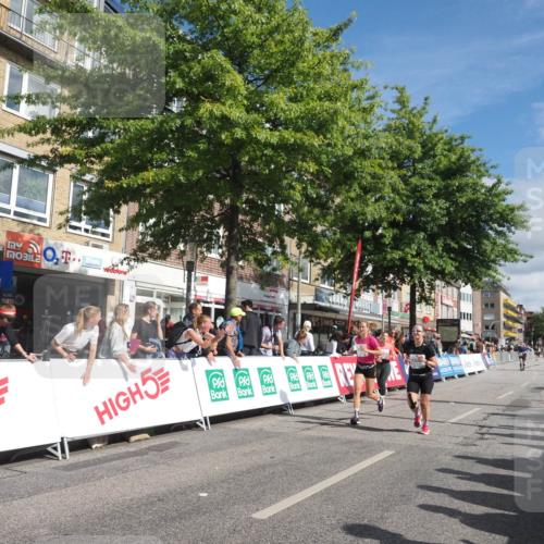 15.09.2024 - PSD Bank Halbmarathon Miley Keyser http://msf.ph/oto/7061835 15.09.2024 12:10:36 Ziel 1649, 1752, 1881, 2028, 2059, 2143, 2828, 2833, 2985, 3077, 3147, 3506, 3538 meine-sportfotos.de