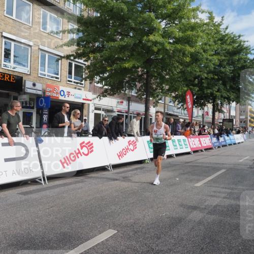 15.09.2024 - PSD Bank Halbmarathon Miley Keyser http://msf.ph/oto/7061852 15.09.2024 11:07:12 Ziel 462, 464, 465, 468 meine-sportfotos.de