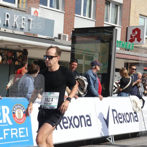 15.09.2024 - PSD Bank Halbmarathon Michael Strokosch http://msf.ph/oto/7061869 15.09.2024 11:47:24 Ziel 1053, 1078, 1100, 1297, 1300, 1488, 1624, 1648, 2044, 2104, 2243, 2491, 2532, 2533 meine-sportfotos.de