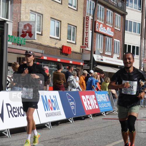 15.09.2024 - PSD Bank Halbmarathon Michael Strokosch http://msf.ph/oto/7061871 15.09.2024 11:47:25 Ziel 1053, 1078, 1100, 1297, 1300, 1488, 1624, 1648, 1785, 2044, 2104, 2243, 2491, 2532, 2533 meine-sportfotos.de