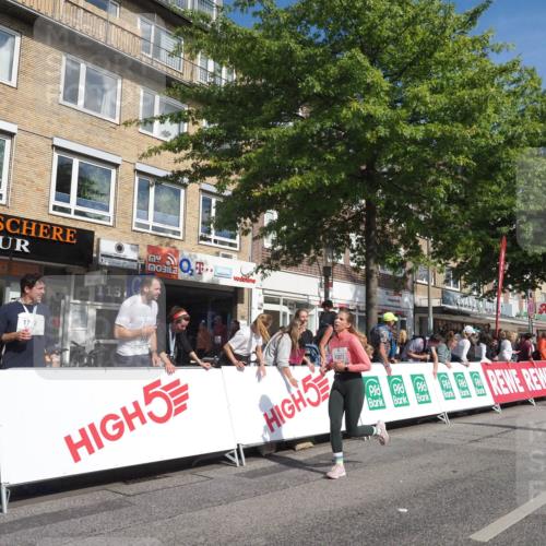 15.09.2024 - PSD Bank Halbmarathon Miley Keyser http://msf.ph/oto/7061883 15.09.2024 12:10:39 Ziel 1649, 1752, 1881, 1932, 2028, 2059, 2107, 2143, 2828, 2833, 2985, 3077, 3147, 3506 meine-sportfotos.de