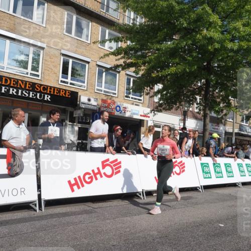 15.09.2024 - PSD Bank Halbmarathon Miley Keyser http://msf.ph/oto/7061891 15.09.2024 12:10:39 Ziel 1649, 1752, 1881, 1932, 2028, 2059, 2107, 2143, 2828, 2833, 2985, 3077, 3147, 3506 meine-sportfotos.de