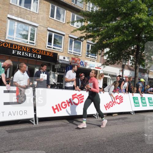 15.09.2024 - PSD Bank Halbmarathon Miley Keyser http://msf.ph/oto/7061899 15.09.2024 12:10:39 Ziel 1649, 1752, 1881, 1932, 2028, 2059, 2107, 2143, 2828, 2833, 2985, 3077, 3147, 3506 meine-sportfotos.de