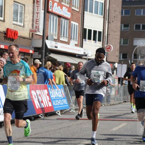 15.09.2024 - PSD Bank Halbmarathon Michael Strokosch http://msf.ph/oto/7061905 15.09.2024 11:47:31 Ziel 1100, 1297, 1300, 1485, 1490, 1594, 1624, 1637, 1648, 1785, 2041, 2044, 2104, 2243, 2532, 2654 meine-sportfotos.de